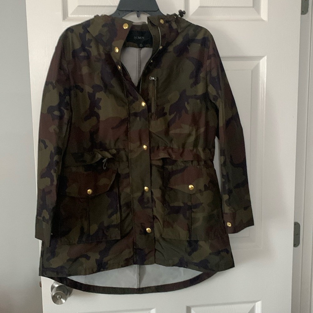 NWOT J Crew Camo Rain Jacket Size XS